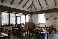 Fotografie malého salónku s restauraci — 11