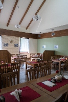 Fotografie malého salónku s restauraci — 12